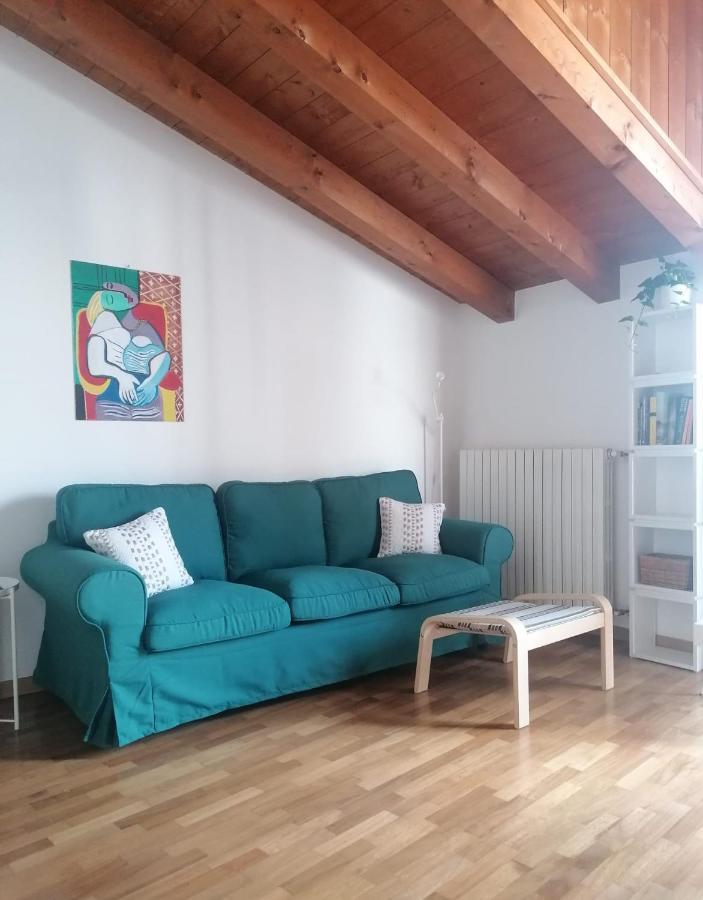 Quadrisfera Apartment Paratico Bagian luar foto
