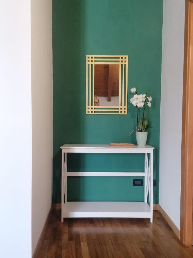 Quadrisfera Apartment Paratico Bagian luar foto