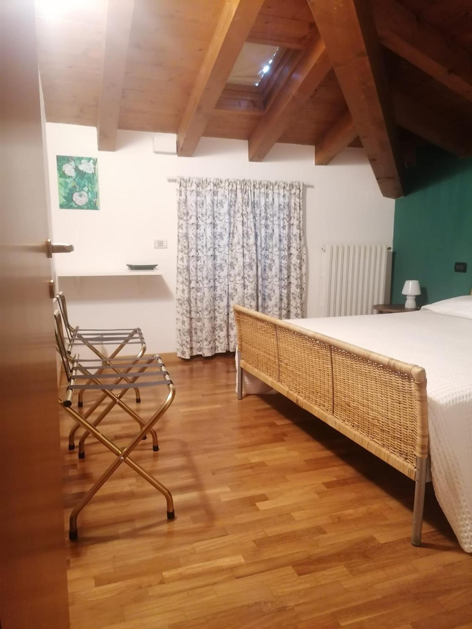 Quadrisfera Apartment Paratico Bagian luar foto