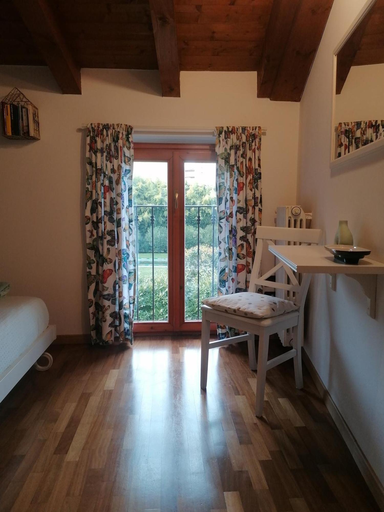Quadrisfera Apartment Paratico Bagian luar foto